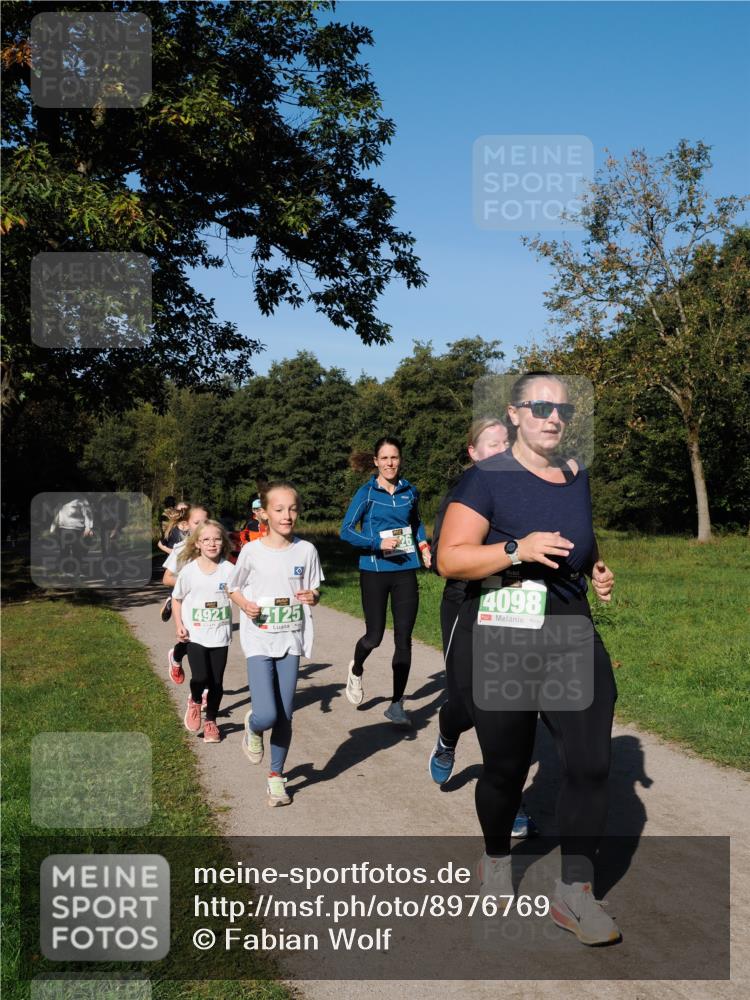 28.09.2025 - 33. Volkslauf durch das schöne Alstertal Fabian Wolf http://msf.ph/oto/8976769 28.09.2025 10:40:47 Laufen 4921, 125, 4098 meine-sportfotos.de