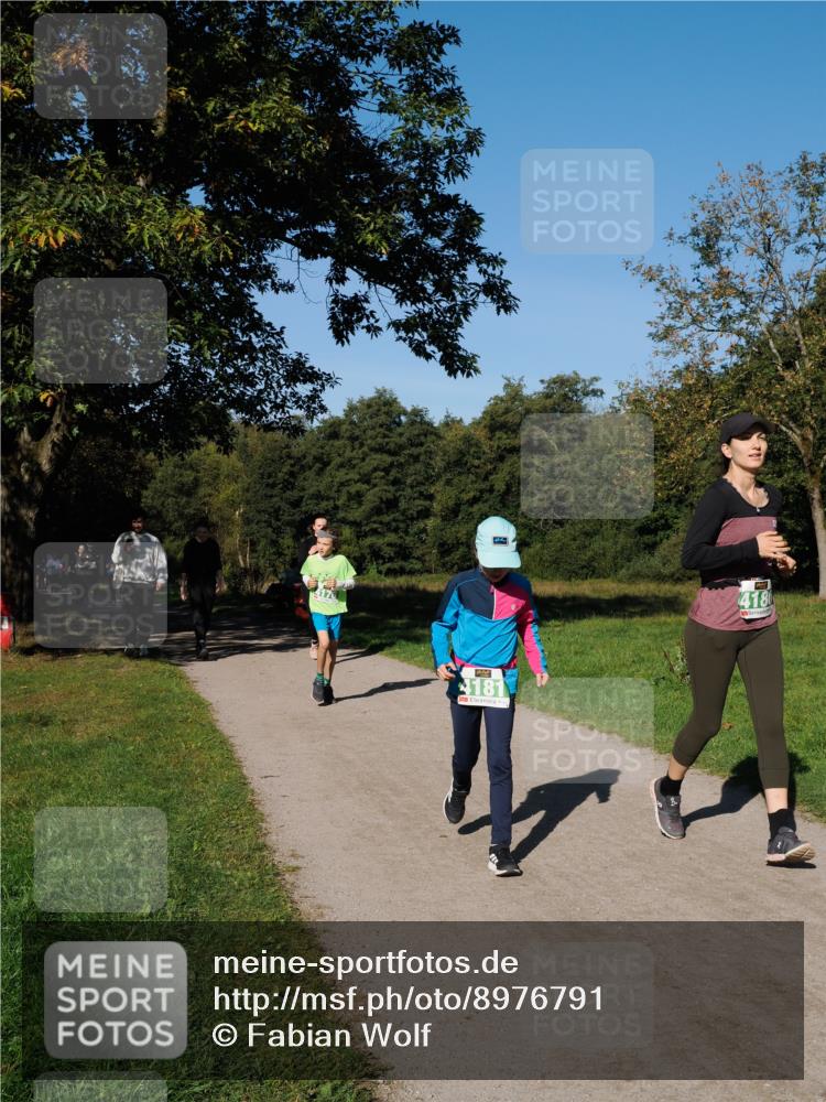 28.09.2025 - 33. Volkslauf durch das schöne Alstertal Fabian Wolf http://msf.ph/oto/8976791 28.09.2025 10:40:52 Laufen 181, 418 meine-sportfotos.de