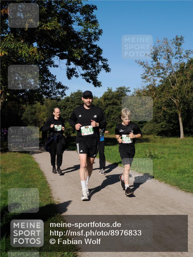 28.09.2025 - 33. Volkslauf durch das schöne Alstertal Fabian Wolf http://msf.ph/oto/8976833 28.09.2025 10:41:04 Laufen 4101, 4041, 404 meine-sportfotos.de