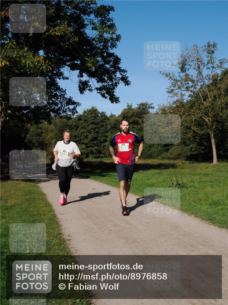 28.09.2025 - 33. Volkslauf durch das schöne Alstertal Fabian Wolf http://msf.ph/oto/8976858 28.09.2025 10:41:09 Laufen 4156, 4189 meine-sportfotos.de
