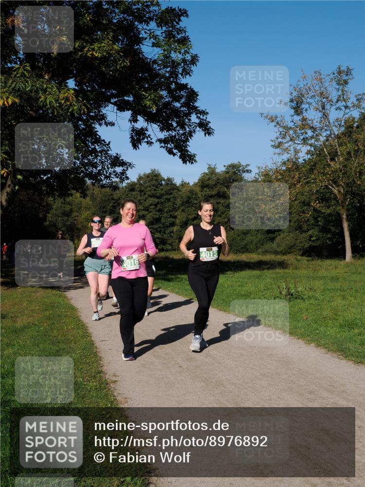 28.09.2025 - 33. Volkslauf durch das schöne Alstertal Fabian Wolf http://msf.ph/oto/8976892 28.09.2025 10:41:20 Laufen 4015, 016 meine-sportfotos.de