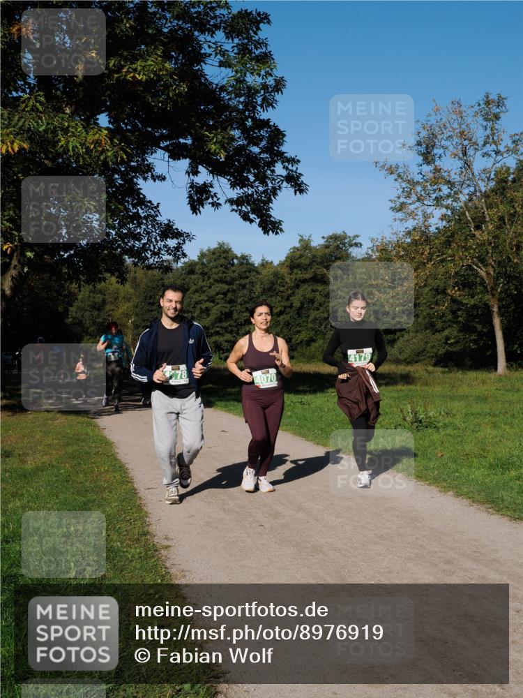 28.09.2025 - 33. Volkslauf durch das schöne Alstertal Fabian Wolf http://msf.ph/oto/8976919 28.09.2025 10:41:35 Laufen 4070, 4179 meine-sportfotos.de