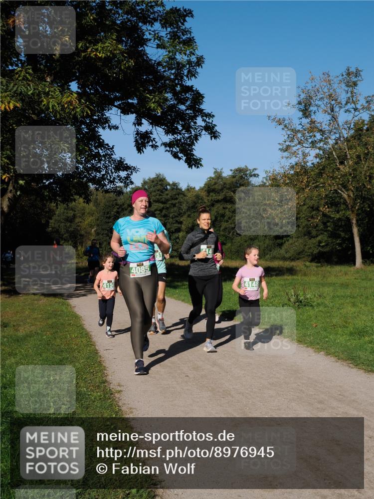 28.09.2025 - 33. Volkslauf durch das schöne Alstertal Fabian Wolf http://msf.ph/oto/8976945 28.09.2025 10:41:40 Laufen 4150, 4085, 24148 meine-sportfotos.de