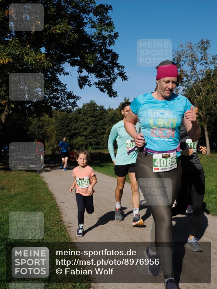 28.09.2025 - 33. Volkslauf durch das schöne Alstertal Fabian Wolf http://msf.ph/oto/8976956 28.09.2025 10:41:41 Laufen 4150, 415, 4085, 414 meine-sportfotos.de