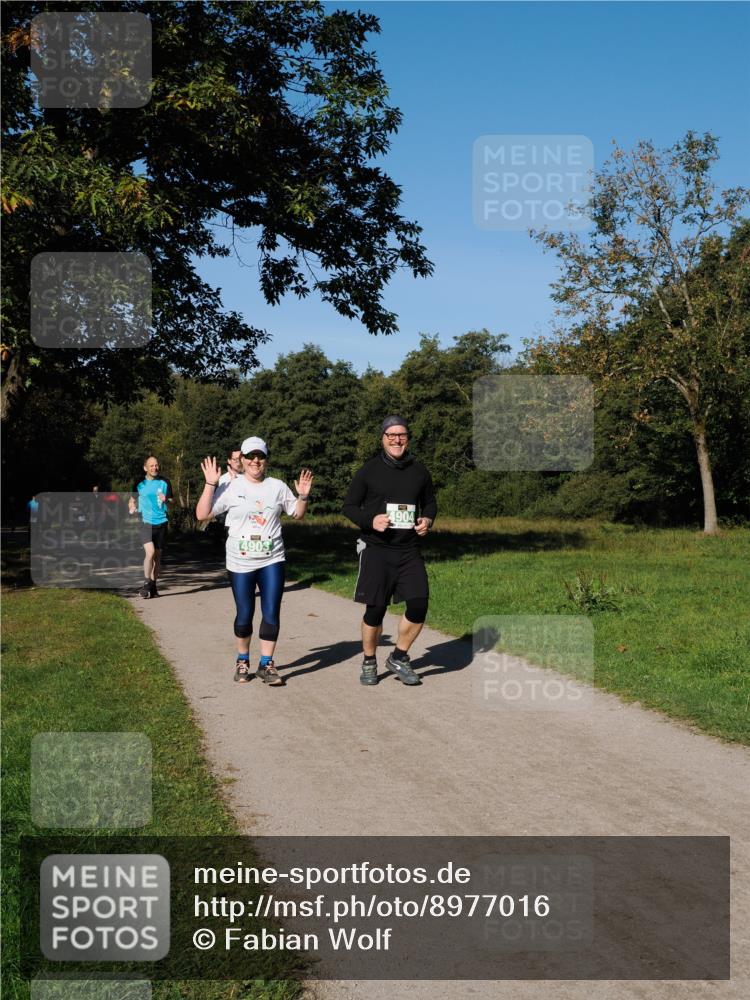 28.09.2025 - 33. Volkslauf durch das schöne Alstertal Fabian Wolf http://msf.ph/oto/8977016 28.09.2025 10:42:01 Laufen 4904 meine-sportfotos.de