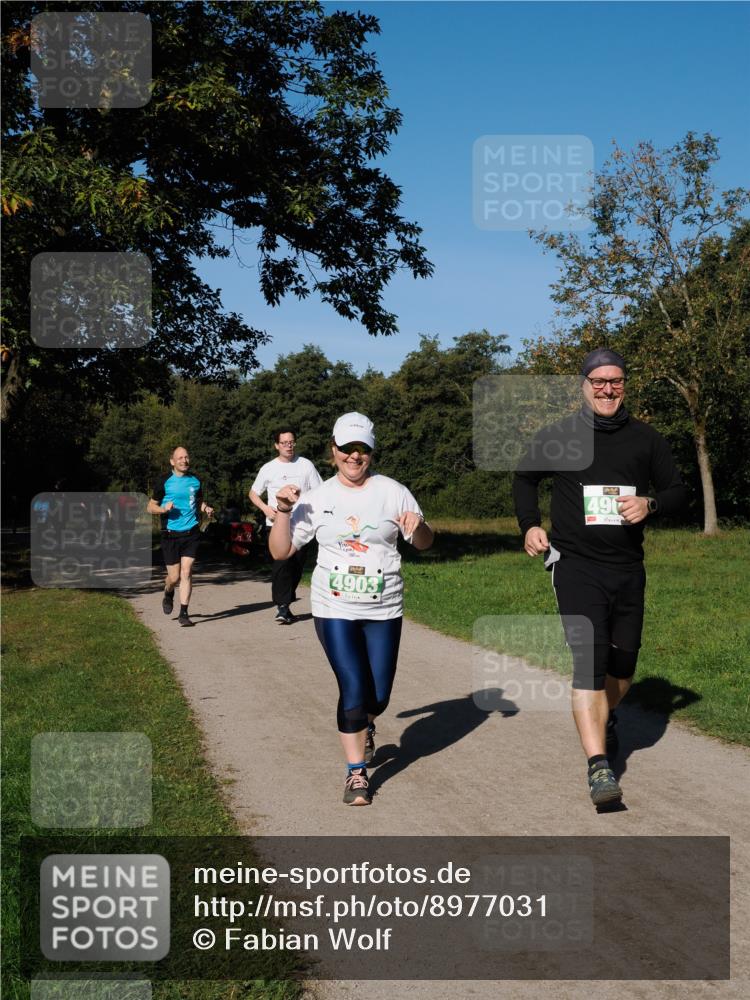 28.09.2025 - 33. Volkslauf durch das schöne Alstertal Fabian Wolf http://msf.ph/oto/8977031 28.09.2025 10:42:02 Laufen 4903, 490 meine-sportfotos.de