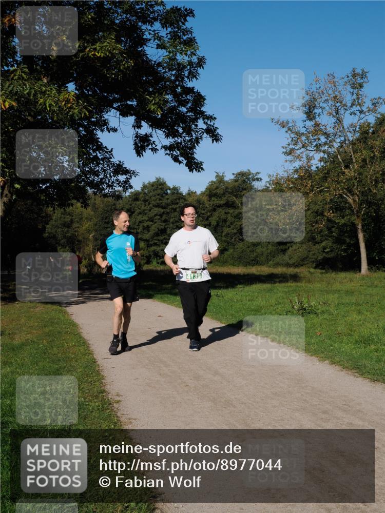 28.09.2025 - 33. Volkslauf durch das schöne Alstertal Fabian Wolf http://msf.ph/oto/8977044 28.09.2025 10:42:04 Laufen 4139 meine-sportfotos.de