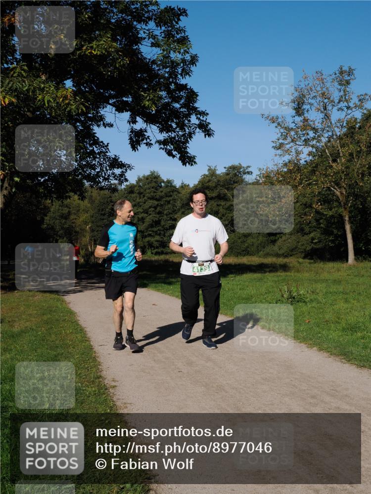 28.09.2025 - 33. Volkslauf durch das schöne Alstertal Fabian Wolf http://msf.ph/oto/8977046 28.09.2025 10:42:04 Laufen 4139 meine-sportfotos.de