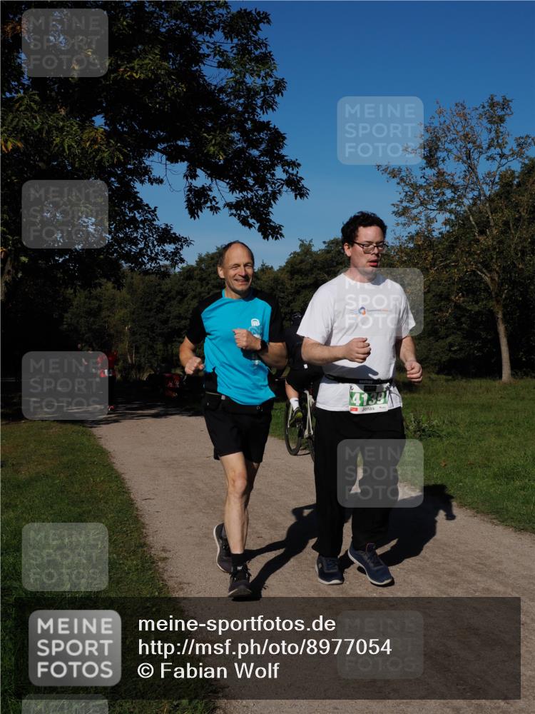 28.09.2025 - 33. Volkslauf durch das schöne Alstertal Fabian Wolf http://msf.ph/oto/8977054 28.09.2025 10:42:05 Laufen 4139 meine-sportfotos.de