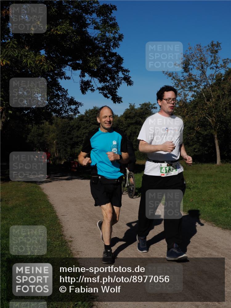 28.09.2025 - 33. Volkslauf durch das schöne Alstertal Fabian Wolf http://msf.ph/oto/8977056 28.09.2025 10:42:06 Laufen 4139 meine-sportfotos.de