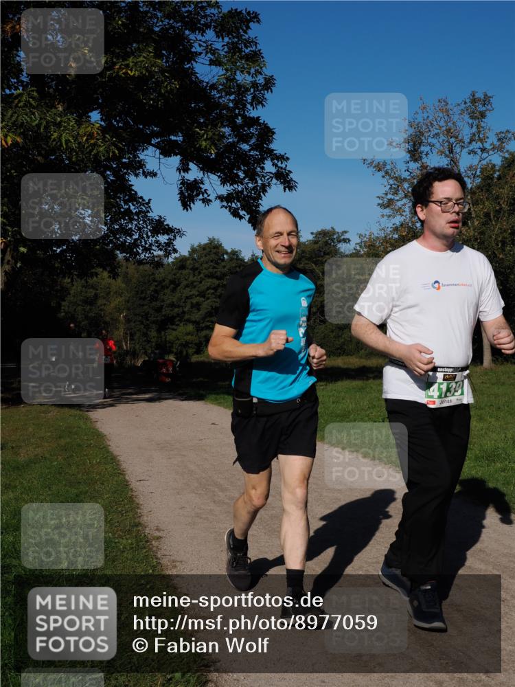 28.09.2025 - 33. Volkslauf durch das schöne Alstertal Fabian Wolf http://msf.ph/oto/8977059 28.09.2025 10:42:06 Laufen 4139 meine-sportfotos.de