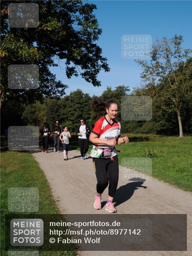 28.09.2025 - 33. Volkslauf durch das schöne Alstertal Fabian Wolf http://msf.ph/oto/8977142 28.09.2025 10:42:54 Laufen 4097, 4037 meine-sportfotos.de