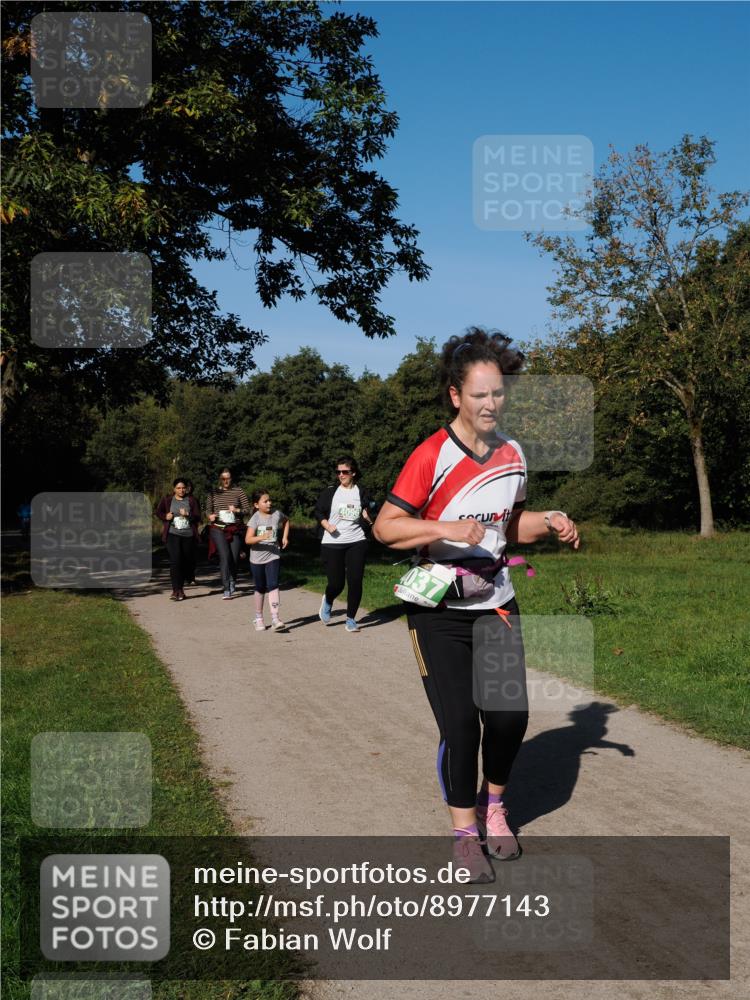 28.09.2025 - 33. Volkslauf durch das schöne Alstertal Fabian Wolf http://msf.ph/oto/8977143 28.09.2025 10:42:54 Laufen 4096, 037 meine-sportfotos.de