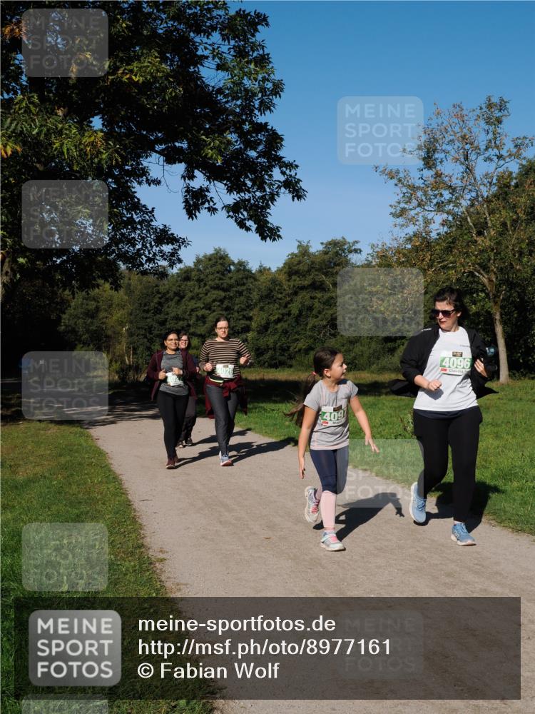 28.09.2025 - 33. Volkslauf durch das schöne Alstertal Fabian Wolf http://msf.ph/oto/8977161 28.09.2025 10:42:58 Laufen 409, 4096 meine-sportfotos.de