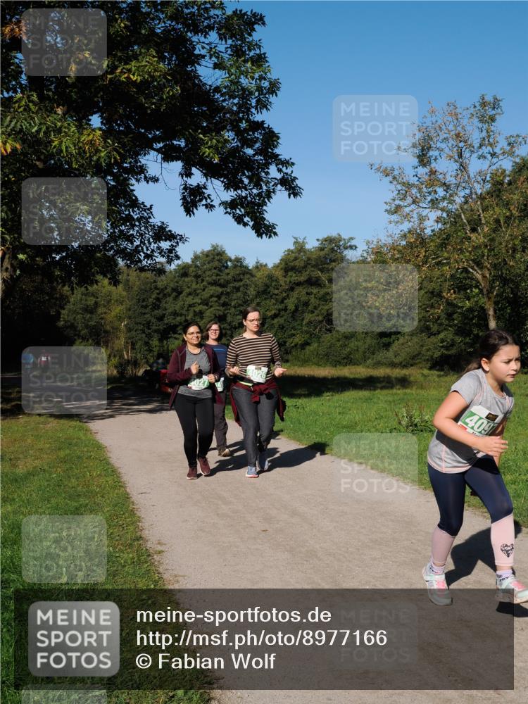 28.09.2025 - 33. Volkslauf durch das schöne Alstertal Fabian Wolf http://msf.ph/oto/8977166 28.09.2025 10:42:58 Laufen 409 meine-sportfotos.de