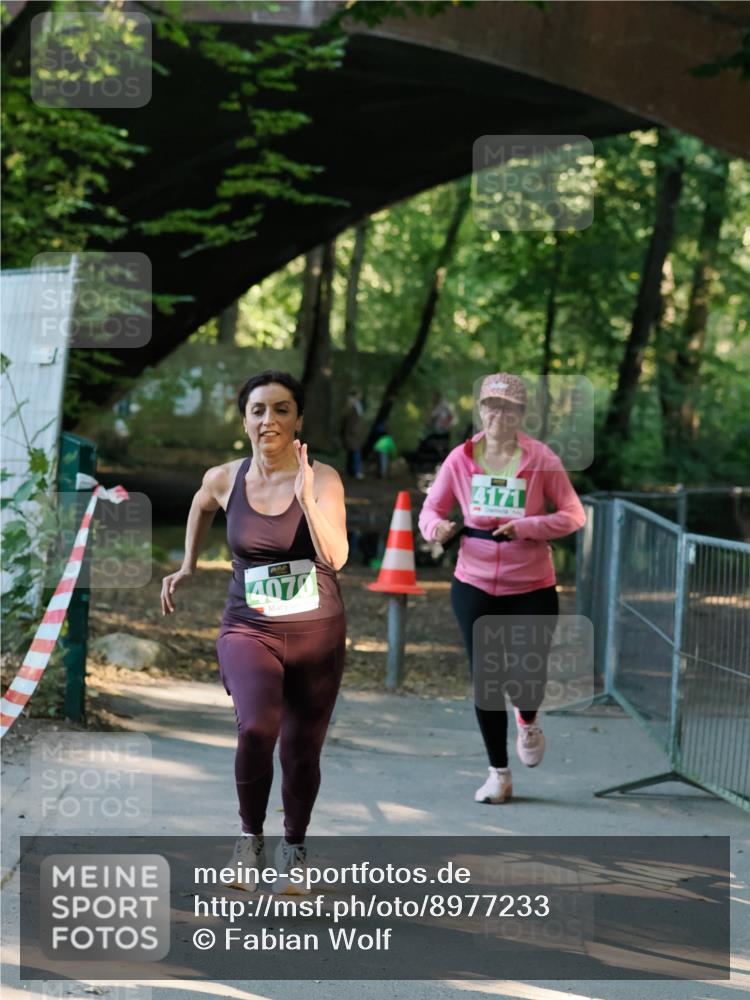 28.09.2025 - 33. Volkslauf durch das schöne Alstertal Fabian Wolf http://msf.ph/oto/8977233 28.09.2025 11:01:05 Laufen  meine-sportfotos.de
