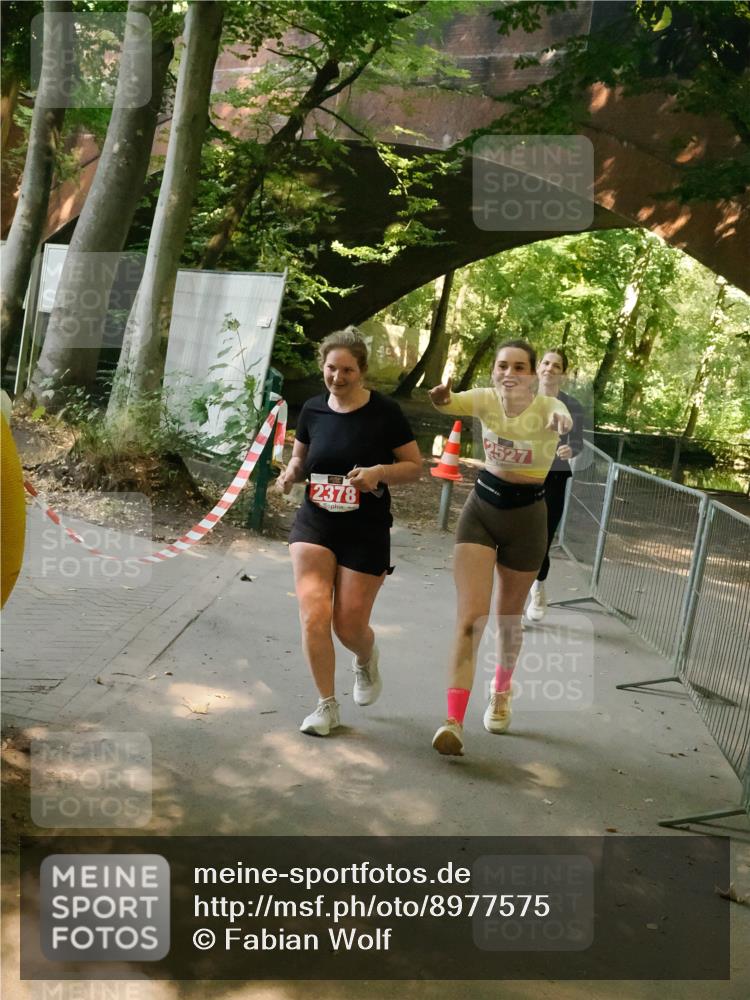 28.09.2025 - 33. Volkslauf durch das schöne Alstertal Fabian Wolf http://msf.ph/oto/8977575 28.09.2025 13:02:03 Laufen 2378, 2527 meine-sportfotos.de
