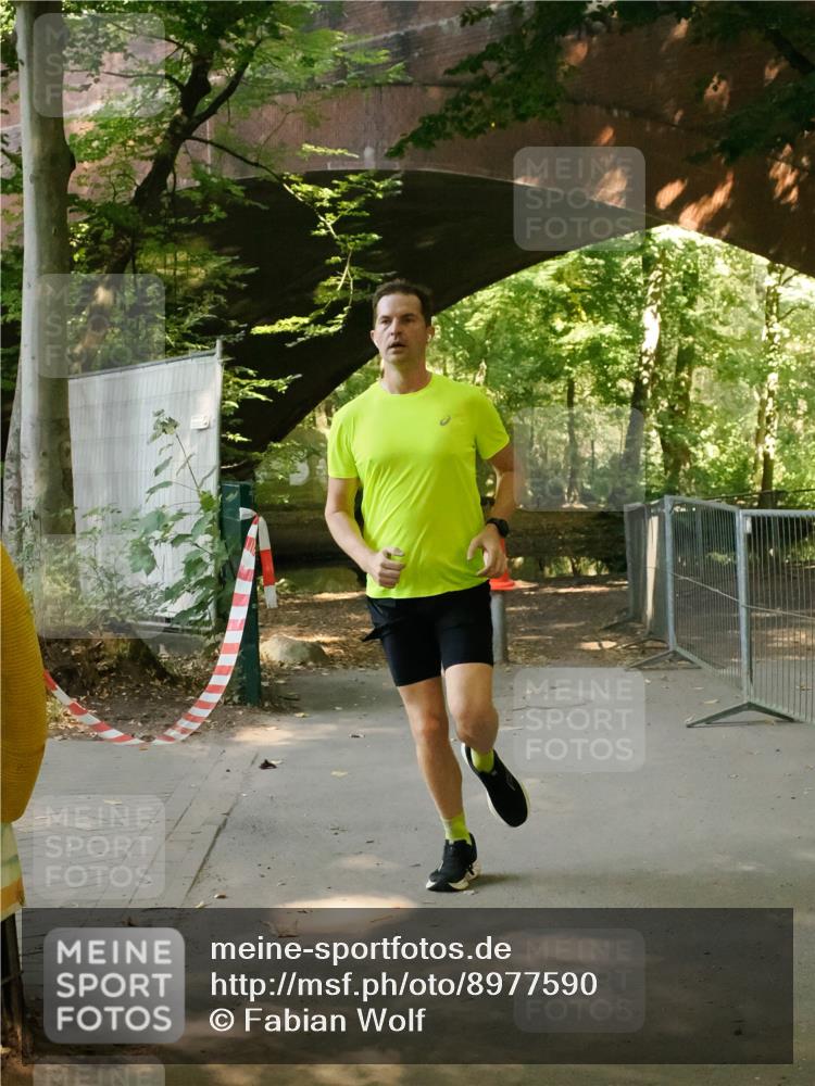 28.09.2025 - 33. Volkslauf durch das schöne Alstertal Fabian Wolf http://msf.ph/oto/8977590 28.09.2025 13:03:09 Laufen  meine-sportfotos.de