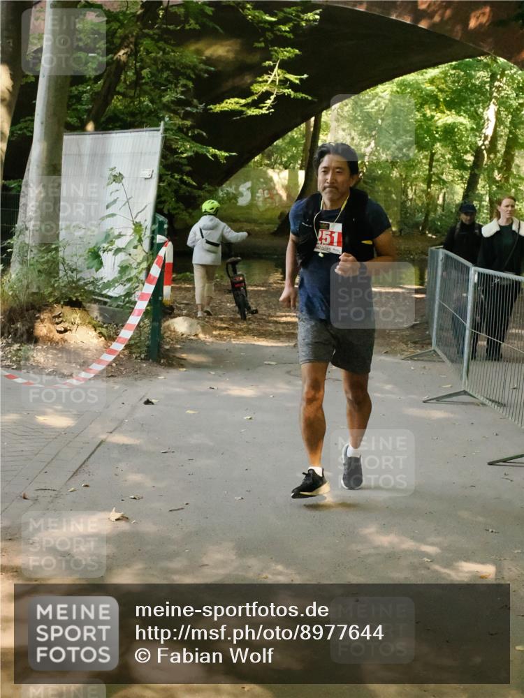 28.09.2025 - 33. Volkslauf durch das schöne Alstertal Fabian Wolf http://msf.ph/oto/8977644 28.09.2025 13:09:35 Laufen 51 meine-sportfotos.de