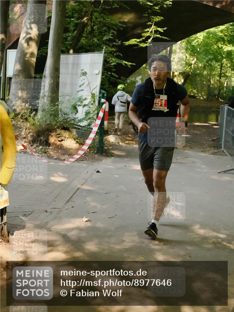 28.09.2025 - 33. Volkslauf durch das schöne Alstertal Fabian Wolf http://msf.ph/oto/8977646 28.09.2025 13:09:35 Laufen 151 meine-sportfotos.de