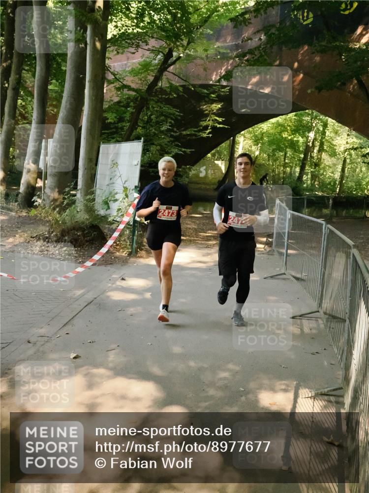 28.09.2025 - 33. Volkslauf durch das schöne Alstertal Fabian Wolf http://msf.ph/oto/8977677 28.09.2025 13:20:39 Laufen 2473 meine-sportfotos.de