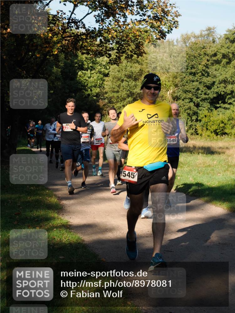 28.09.2025 - 33. Volkslauf durch das schöne Alstertal Fabian Wolf http://msf.ph/oto/8978081 28.09.2025 10:03:59 Laufen 225, 1627, 1859, 43, 545, 1549 meine-sportfotos.de
