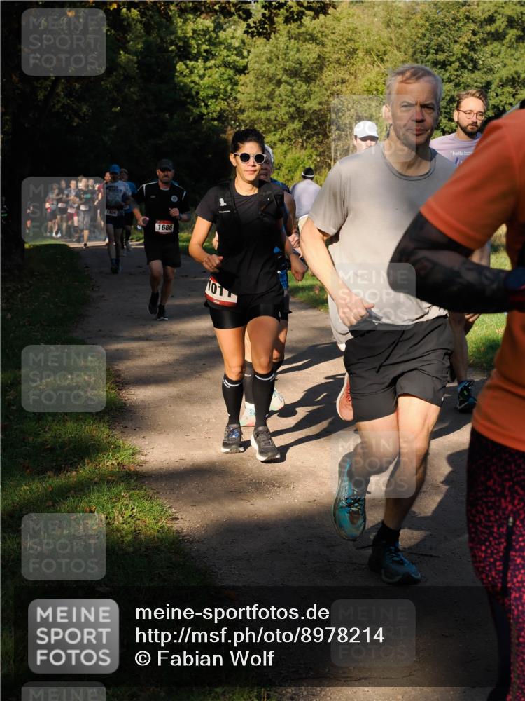 28.09.2025 - 33. Volkslauf durch das schöne Alstertal Fabian Wolf http://msf.ph/oto/8978214 28.09.2025 10:05:05 Laufen 1656, 1686, 101, 7, 22 meine-sportfotos.de