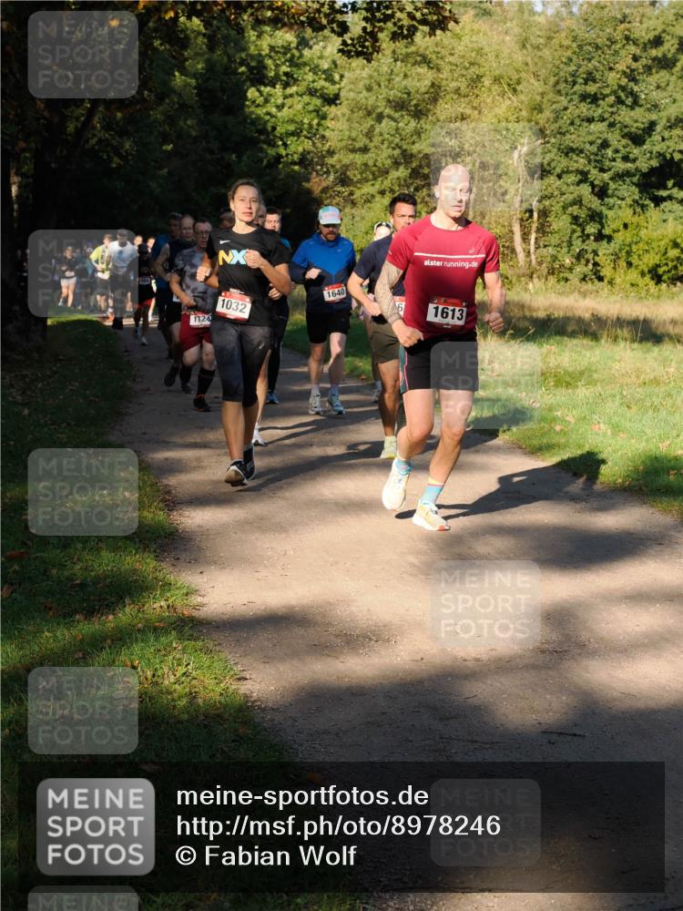 28.09.2025 - 33. Volkslauf durch das schöne Alstertal Fabian Wolf http://msf.ph/oto/8978246 28.09.2025 10:05:15 Laufen 4094, 1124, 1032, 640, 1613 meine-sportfotos.de