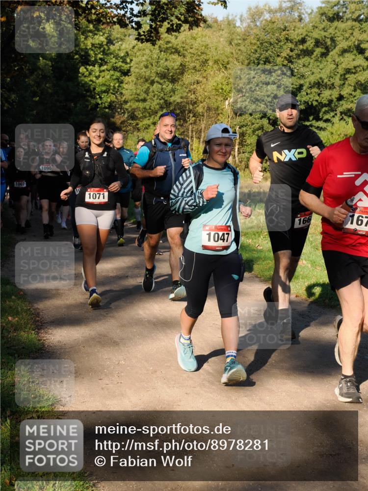 28.09.2025 - 33. Volkslauf durch das schöne Alstertal Fabian Wolf http://msf.ph/oto/8978281 28.09.2025 10:05:31 Laufen 1007, 1090, 10, 1071, 166, 1047, 167 meine-sportfotos.de