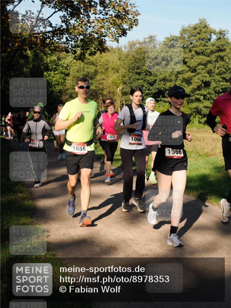 28.09.2025 - 33. Volkslauf durch das schöne Alstertal Fabian Wolf http://msf.ph/oto/8978353 28.09.2025 10:05:57 Laufen 1100, 1089, 1659, 1075, 1066, 1566 meine-sportfotos.de