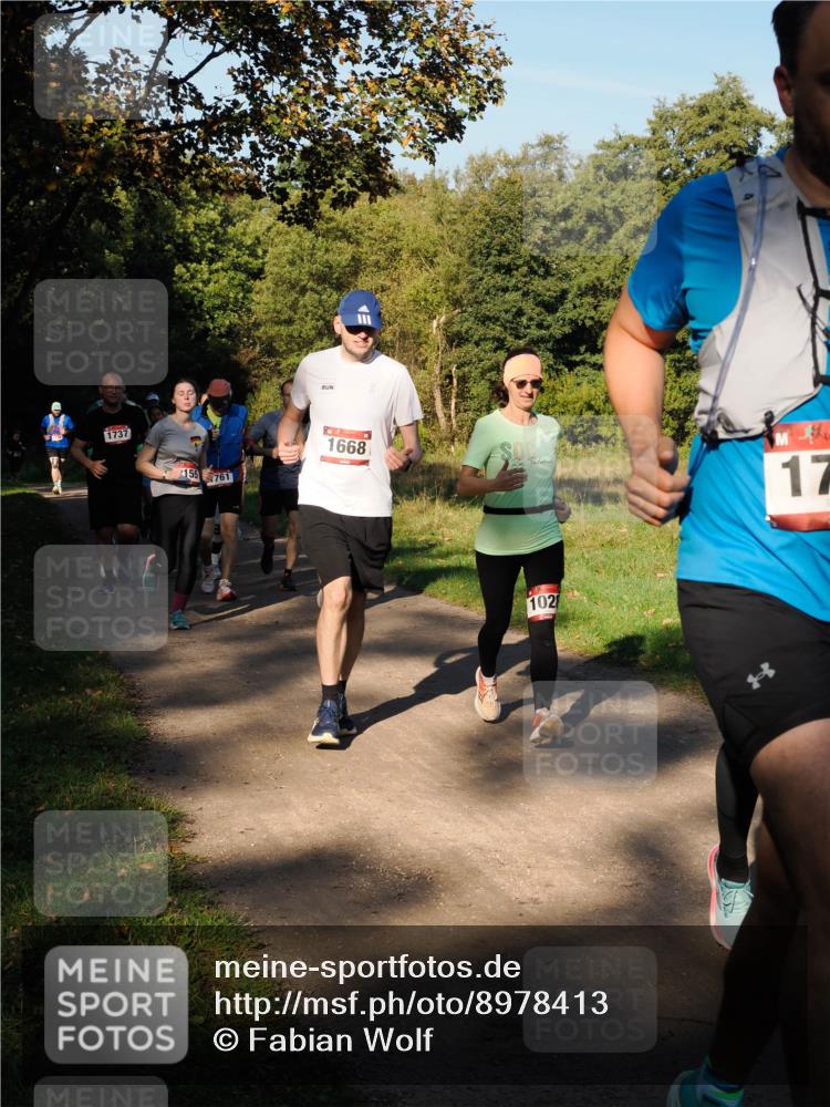 28.09.2025 - 33. Volkslauf durch das schöne Alstertal Fabian Wolf http://msf.ph/oto/8978413 28.09.2025 10:06:26 Laufen 1737, 155, 761, 1668, 102, 17 meine-sportfotos.de