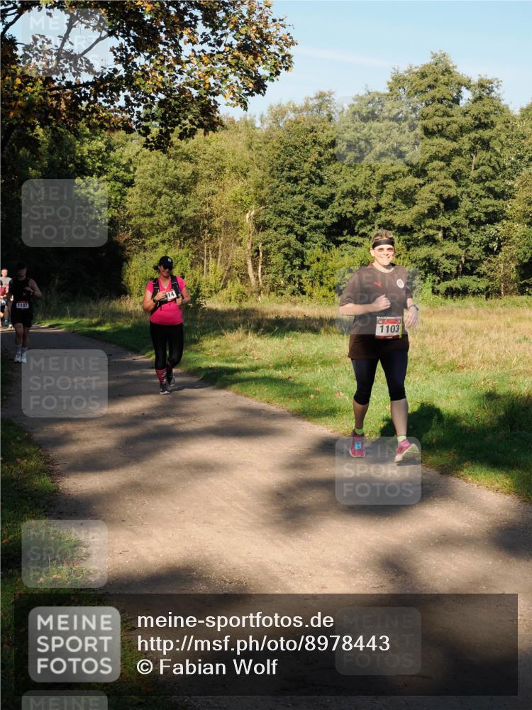 28.09.2025 - 33. Volkslauf durch das schöne Alstertal Fabian Wolf http://msf.ph/oto/8978443 28.09.2025 10:06:45 Laufen 1107, 1103 meine-sportfotos.de