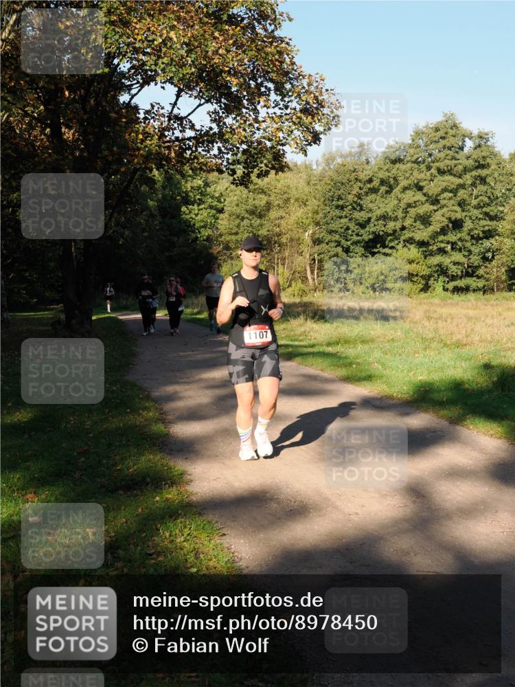 28.09.2025 - 33. Volkslauf durch das schöne Alstertal Fabian Wolf http://msf.ph/oto/8978450 28.09.2025 10:06:52 Laufen 1754, 1107 meine-sportfotos.de