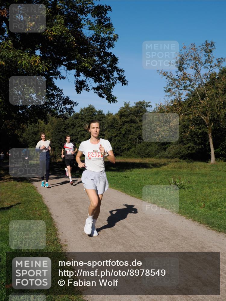 28.09.2025 - 33. Volkslauf durch das schöne Alstertal Fabian Wolf http://msf.ph/oto/8978549 28.09.2025 10:23:53 Laufen 2635, 2405 meine-sportfotos.de