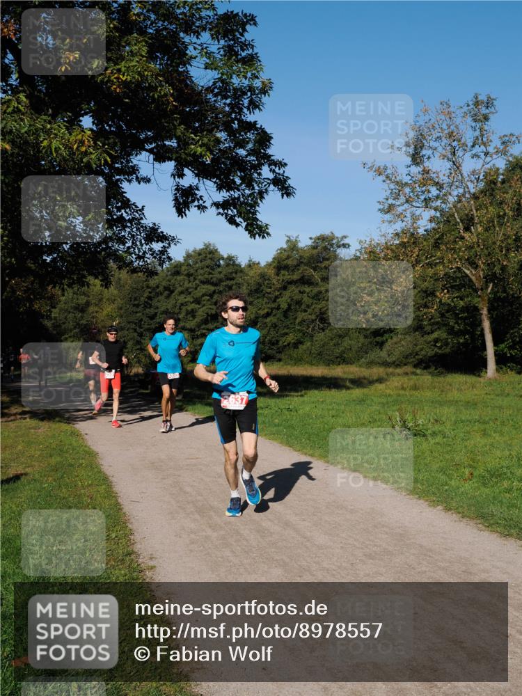 28.09.2025 - 33. Volkslauf durch das schöne Alstertal Fabian Wolf http://msf.ph/oto/8978557 28.09.2025 10:23:58 Laufen 637 meine-sportfotos.de