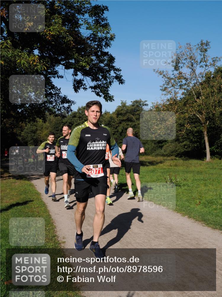 28.09.2025 - 33. Volkslauf durch das schöne Alstertal Fabian Wolf http://msf.ph/oto/8978596 28.09.2025 10:24:09 Laufen 2385, 071 meine-sportfotos.de