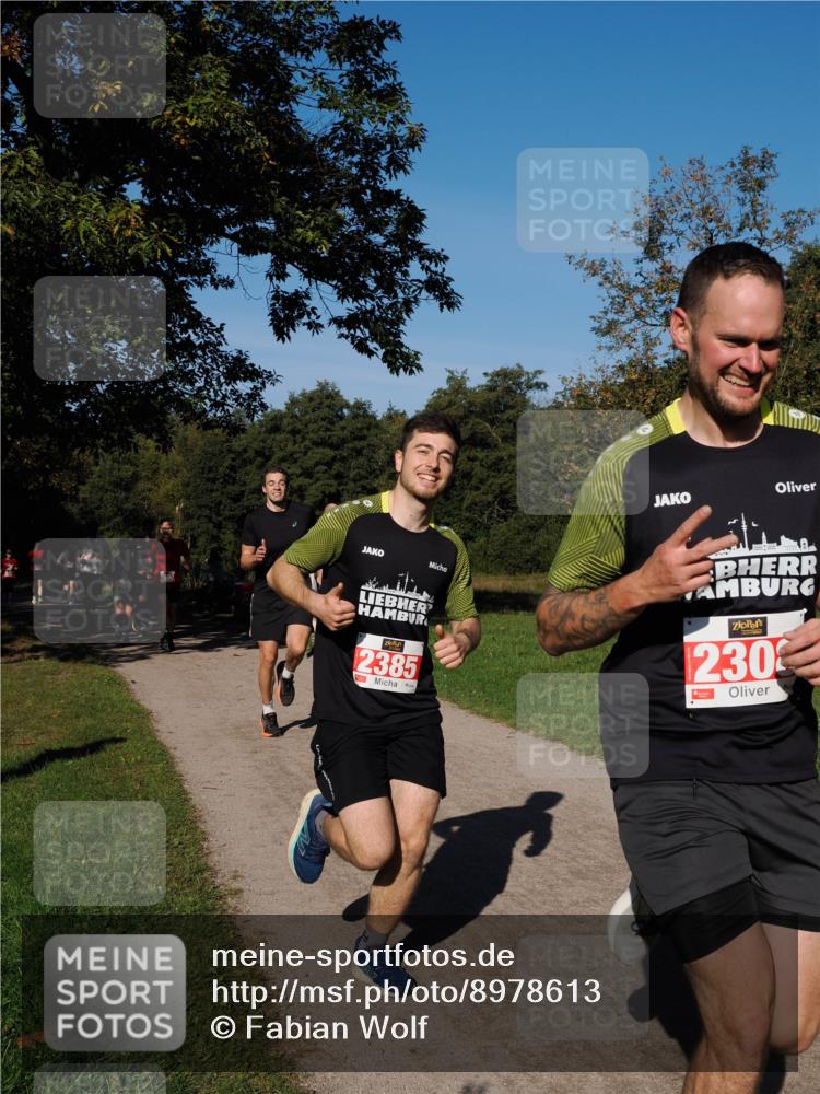 28.09.2025 - 33. Volkslauf durch das schöne Alstertal Fabian Wolf http://msf.ph/oto/8978613 28.09.2025 10:24:10 Laufen 2385, 230 meine-sportfotos.de