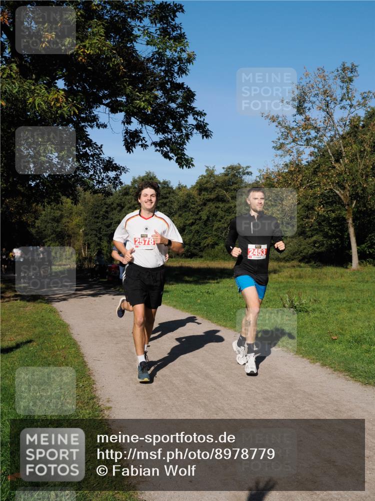 28.09.2025 - 33. Volkslauf durch das schöne Alstertal Fabian Wolf http://msf.ph/oto/8978779 28.09.2025 10:24:50 Laufen 2578, 2453 meine-sportfotos.de