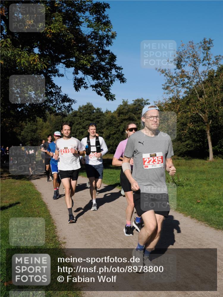 28.09.2025 - 33. Volkslauf durch das schöne Alstertal Fabian Wolf http://msf.ph/oto/8978800 28.09.2025 10:24:57 Laufen 2115, 203, 2235 meine-sportfotos.de