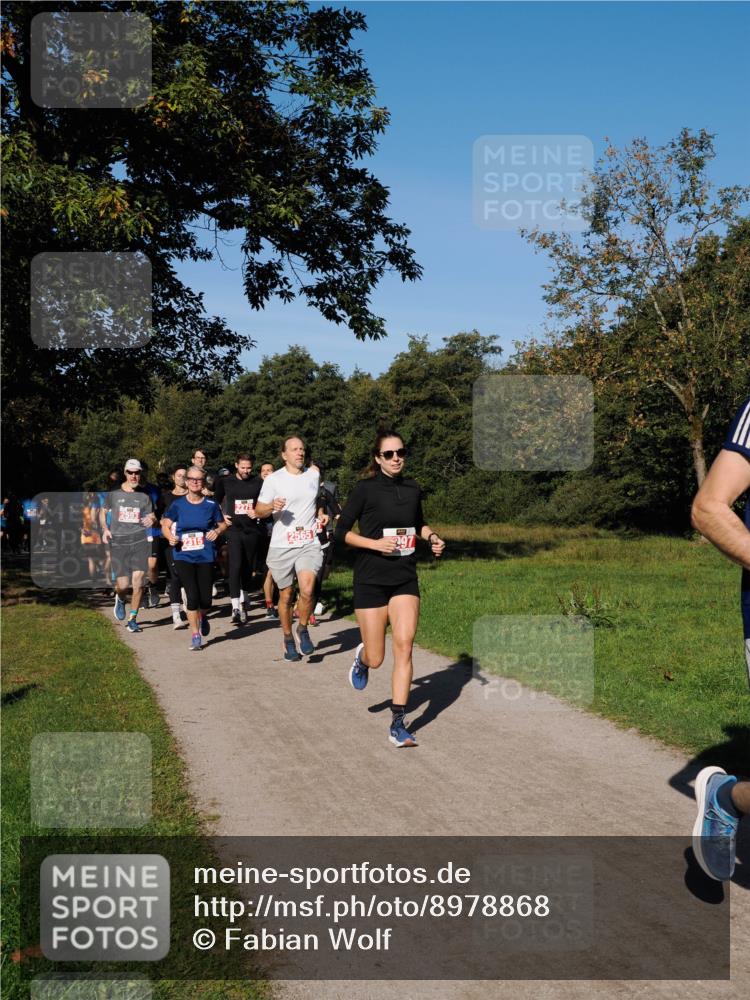 28.09.2025 - 33. Volkslauf durch das schöne Alstertal Fabian Wolf http://msf.ph/oto/8978868 28.09.2025 10:25:06 Laufen 2593, 2315, 2279, 2565, 297 meine-sportfotos.de