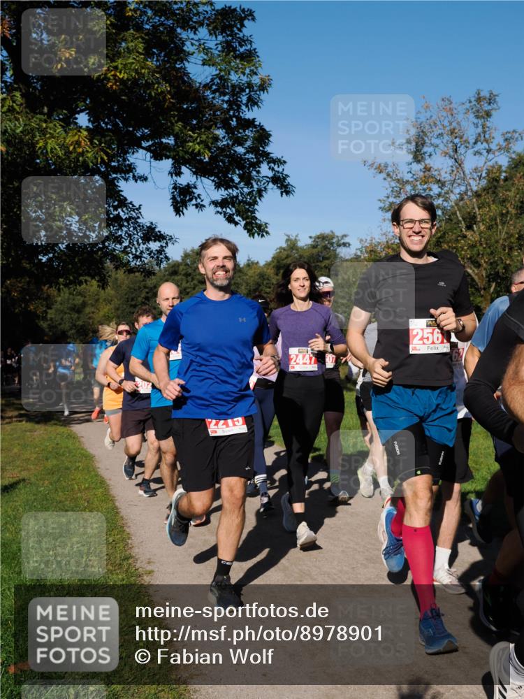 28.09.2025 - 33. Volkslauf durch das schöne Alstertal Fabian Wolf http://msf.ph/oto/8978901 28.09.2025 10:25:10 Laufen 2447, 07, 256 meine-sportfotos.de
