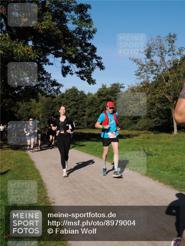 28.09.2025 - 33. Volkslauf durch das schöne Alstertal Fabian Wolf http://msf.ph/oto/8979004 28.09.2025 10:25:30 Laufen 2563 meine-sportfotos.de