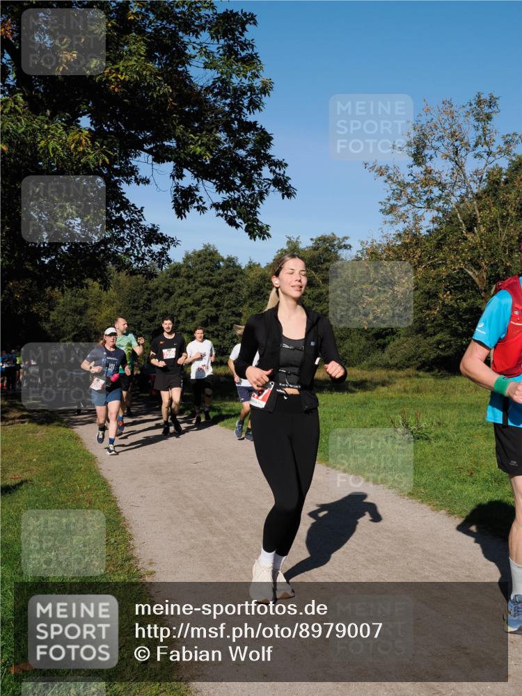 28.09.2025 - 33. Volkslauf durch das schöne Alstertal Fabian Wolf http://msf.ph/oto/8979007 28.09.2025 10:25:31 Laufen  meine-sportfotos.de