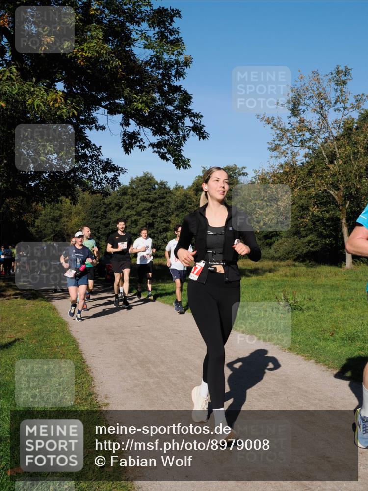 28.09.2025 - 33. Volkslauf durch das schöne Alstertal Fabian Wolf http://msf.ph/oto/8979008 28.09.2025 10:25:31 Laufen 2596 meine-sportfotos.de