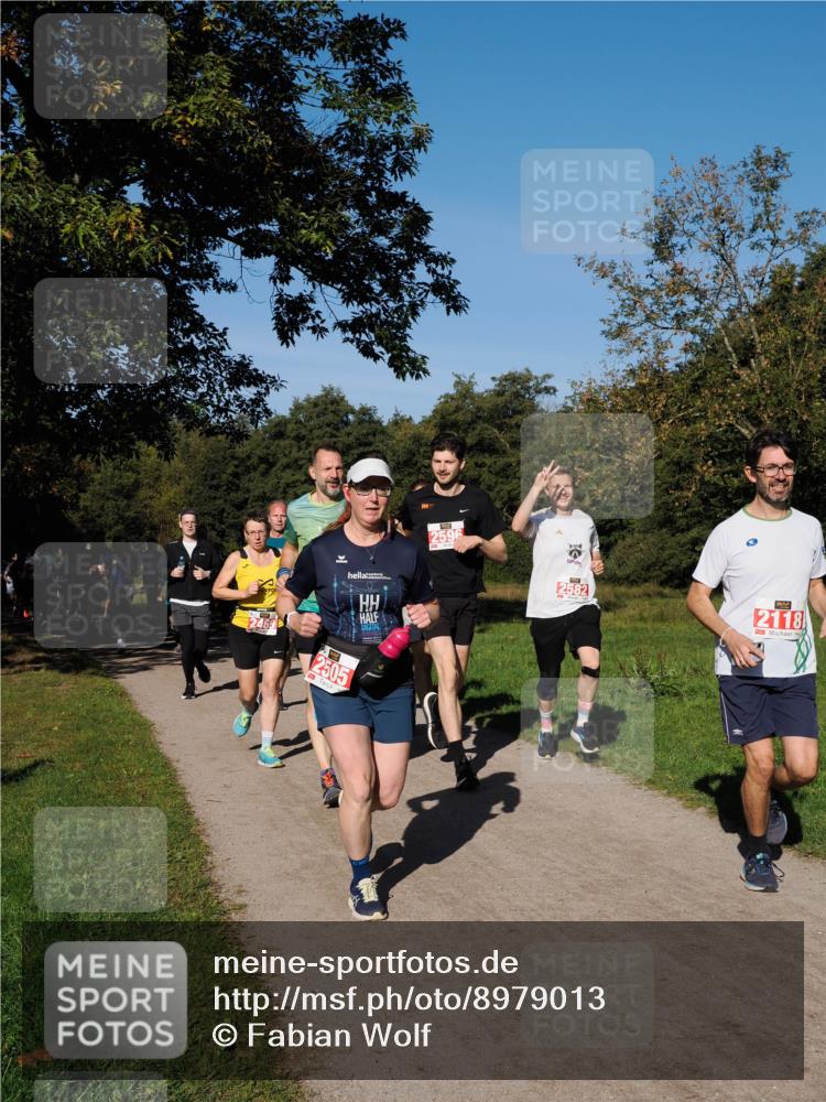 28.09.2025 - 33. Volkslauf durch das schöne Alstertal Fabian Wolf http://msf.ph/oto/8979013 28.09.2025 10:25:33 Laufen 2469, 2505, 2596, 2, 2118 meine-sportfotos.de