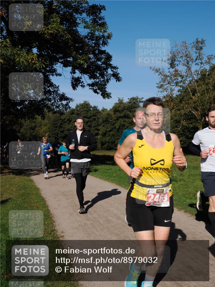 28.09.2025 - 33. Volkslauf durch das schöne Alstertal Fabian Wolf http://msf.ph/oto/8979032 28.09.2025 10:25:35 Laufen 850, 2469, 21 meine-sportfotos.de