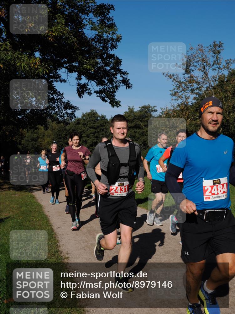 28.09.2025 - 33. Volkslauf durch das schöne Alstertal Fabian Wolf http://msf.ph/oto/8979146 28.09.2025 10:25:57 Laufen 2431, 2484 meine-sportfotos.de