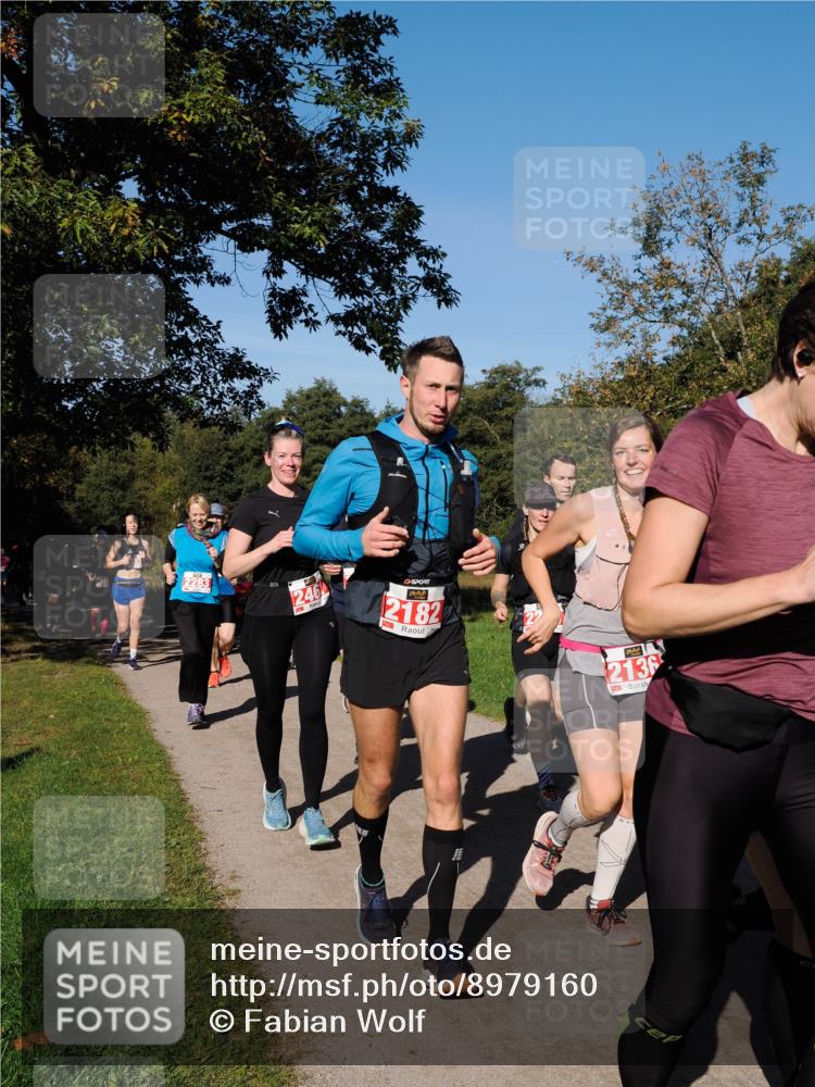 28.09.2025 - 33. Volkslauf durch das schöne Alstertal Fabian Wolf http://msf.ph/oto/8979160 28.09.2025 10:25:59 Laufen 2283, 246, 2182, 2136 meine-sportfotos.de