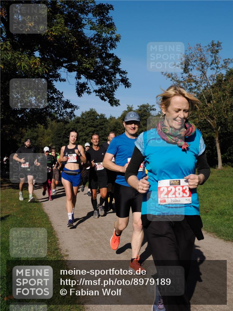 28.09.2025 - 33. Volkslauf durch das schöne Alstertal Fabian Wolf http://msf.ph/oto/8979189 28.09.2025 10:26:03 Laufen 303, 2558, 2283 meine-sportfotos.de