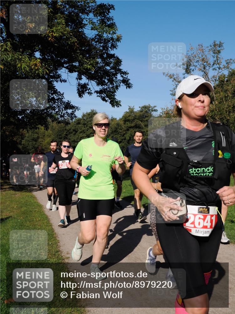 28.09.2025 - 33. Volkslauf durch das schöne Alstertal Fabian Wolf http://msf.ph/oto/8979220 28.09.2025 10:26:07 Laufen 2301, 2641 meine-sportfotos.de